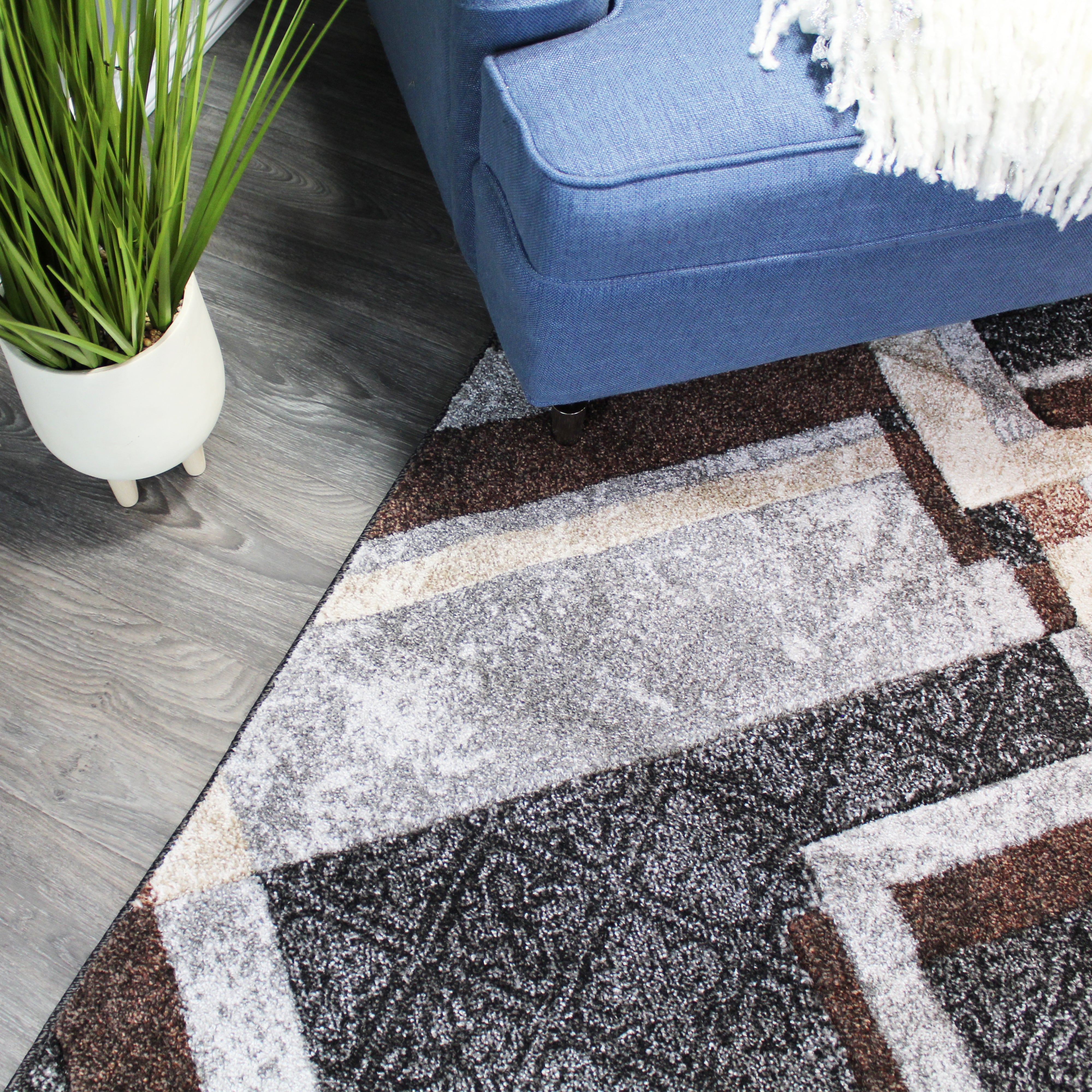 natural geo jasmine modern diamond abstract black/brown area rug natural geo jasmine modern diamond abstract black/brown area rug