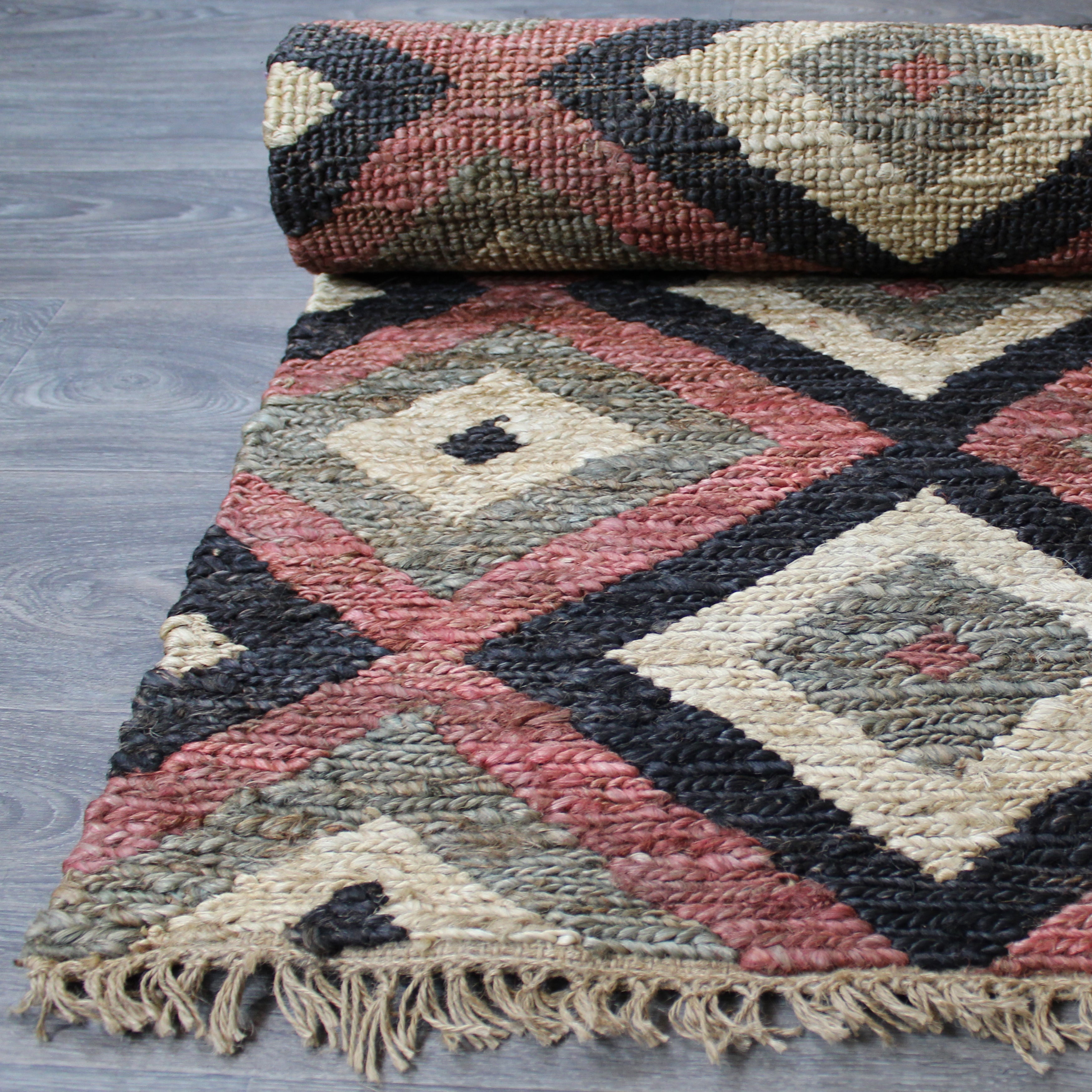 natural geo spontaneous jute handwoven black/maroon/green geometric area rug natural geo spontaneous jute handwoven black/maroon/green geometric area rug