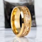 AURION | Gold Tungsten Ring Gold Foil Inlay Beveled, 8mm